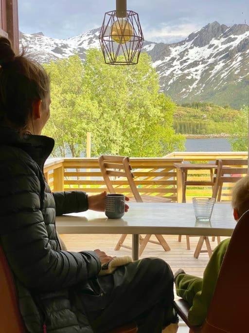The Little Red Cabin Lofoten Urda Luaran gambar