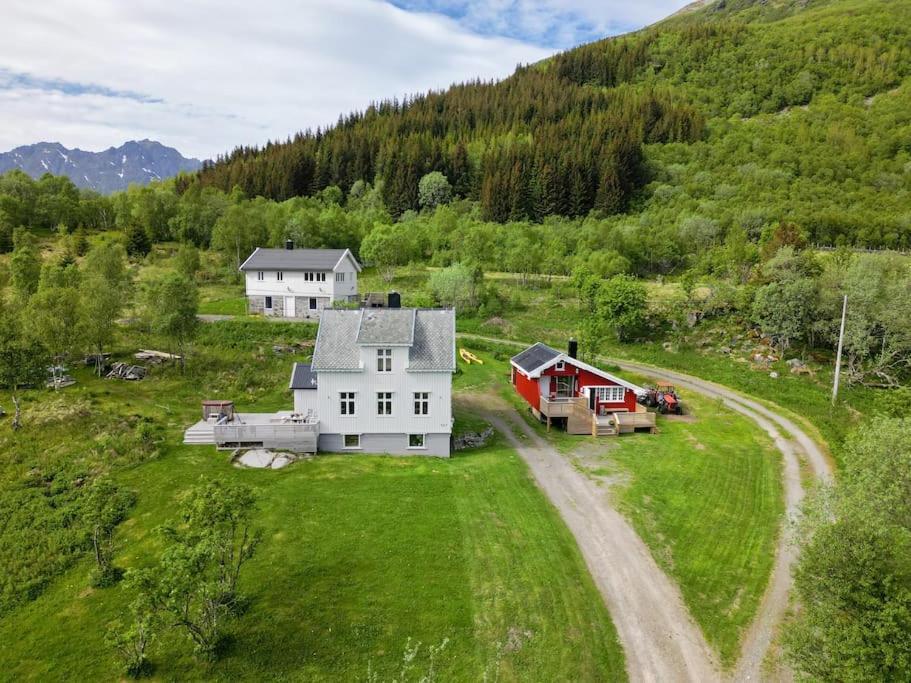 The Little Red Cabin Lofoten Urda Luaran gambar